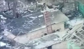 Imagini halucinante: Luptătorii Wagner din Bahmut îşi bat comandantul cu lopeţi